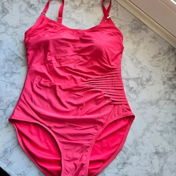 Calvin Klein Other - Calvin Klein Ruched Panel One Piece Swimsuit Women's Size 10